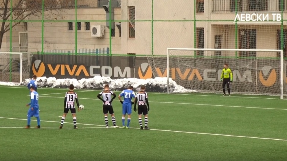 Юношите на ЛЕВСКИ на полуфинал след разгромна победа за Купата на БФС